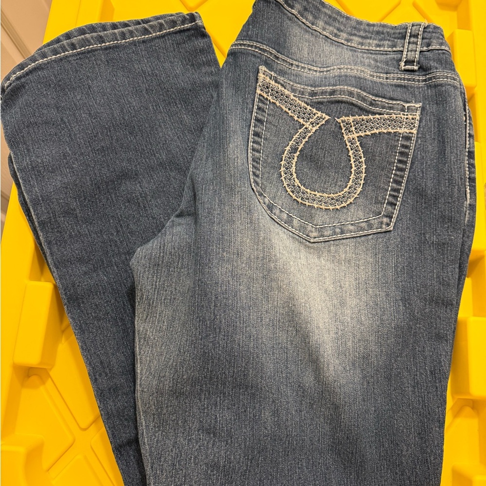 CG L CG Women's Blue Jeans - size 16